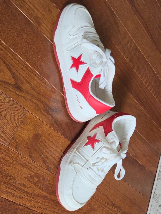 Vintage Havana Shoes - Vintage Havana White Sneakers with Red Star Accents